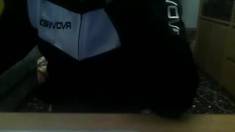 eddy_1968 online show from December 2024 10:57:02 PM