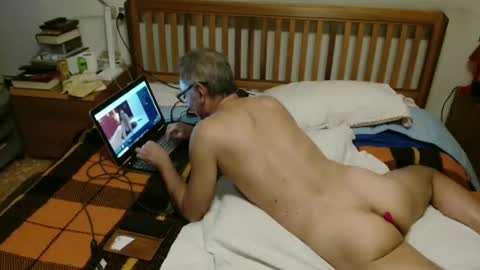 eddy_1968 online show from February 2025 11:24:01 PM