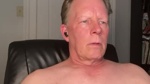 Snapshot of eddygl1968 chatting on July 2026 02:42:01 AM Eddy online show from July 2026 02:42:01 AM