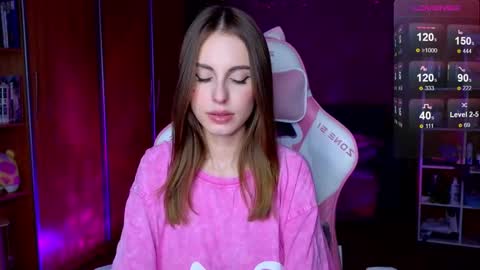 Edeline online show from November 2025 01:53:02 PM