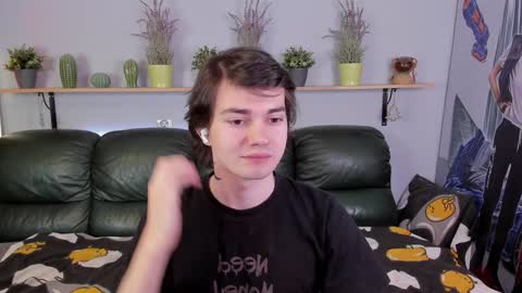 Snapshot of edgar_luck chatting on February 2025 02:44:02 AM Edgar online show from February 2025 02:44:02 AM