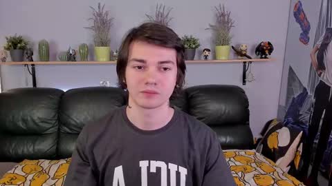 Snapshot of edgar_luck chatting on February 2025 03:48:01 AM Edgar online show from February 2025 03:48:01 AM