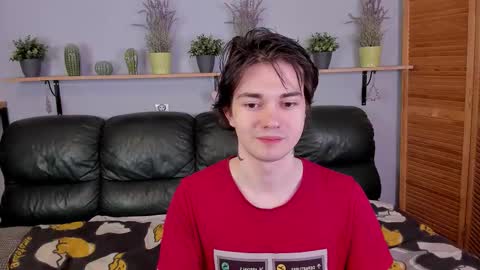 Snapshot of edgar_luck chatting on October 2025 11:05:02 PM Edgar online show from October 2025 11:05:02 PM