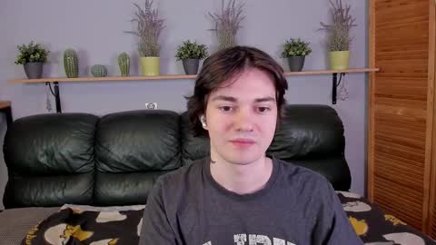 Snapshot of edgar_luck chatting on October 2025 02:34:01 AM Edgar online show from October 2025 02:34:01 AM