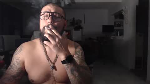 edgarram83 online show from December 2024 06:33:02 AM