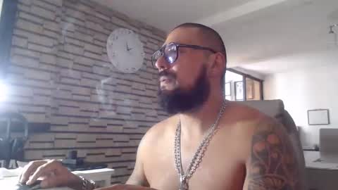 edgarram83 online show from September 2025 07:57:01 PM