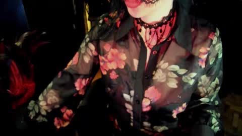 Snapshot of edgequeen69 chatting on November 2025 04:09:01 PM EdgeQueen69 online show from November 2025 04:09:01 PM