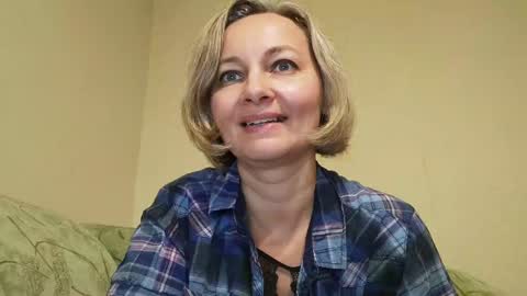 edithmanning online show from December 2024 10:22:01 AM
