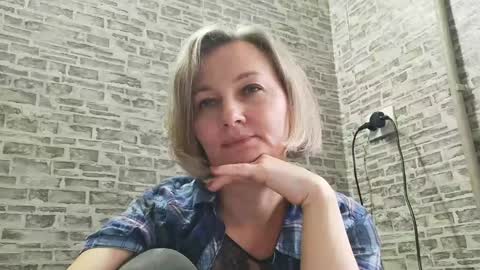 edithmanning online show from December 2024 08:51:01 AM