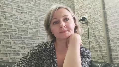 edithmanning online show from December 2024 10:19:02 AM