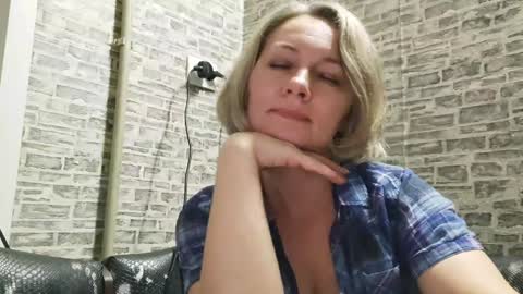 edithmanning online show from December 2024 05:51:02 PM