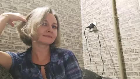 edithmanning online show from January 2025 06:36:02 PM