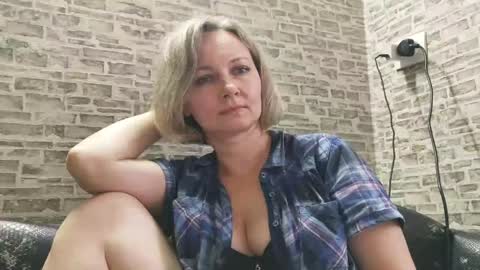 edithmanning online show from January 2025 11:59:01 AM