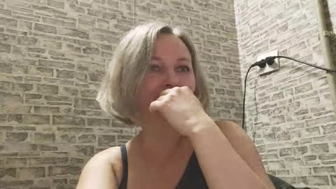 edithmanning online show from February 2025 02:48:02 PM