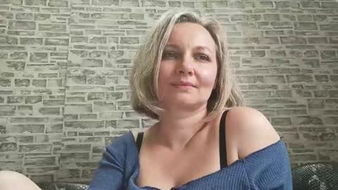 edithmanning online show from March 2025 12:15:01 PM