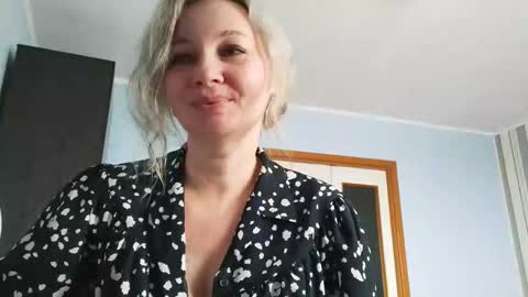 edithmanning online show from February 2026 06:46:01 AM