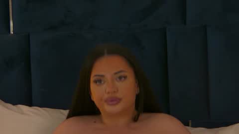 Snapshot of editholiviere chatting on June 2026 09:14:01 AM Edith online show from June 2026 09:14:01 AM