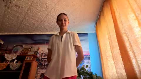 Snapshot of edithpeters chatting on July 2026 05:16:02 AM Annie online show from July 2026 05:16:02 AM