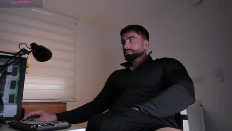 edrick online show from November 2025 11:14:01 AM