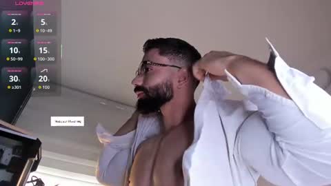 Snapshot of edrick_walton chatting on June 2026 12:40:01 PM edrick online show from June 2026 12:40:01 PM