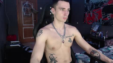 Eduar online show from November 2025 10:59:02 AM