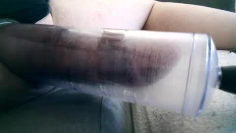 Snapshot of eduardo8inch chatting on November 2025 09:36:02 PM eduardo8inch online show from November 2025 09:36:02 PM