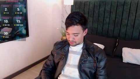 Eduardo online show from January 2025 03:53:01 AM
