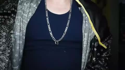 edwardaims_2please online show from December 2025 04:10:01 AM