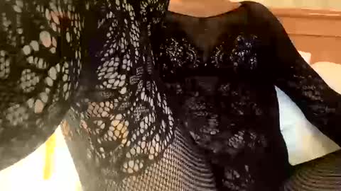 Edwardjojo22 online show from October 2025 12:58:01 AM