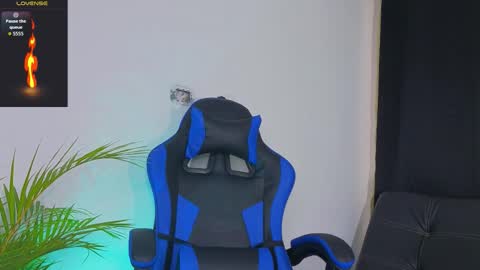 Edward Ross online show from October 2025 10:43:02 PM