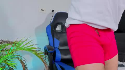 Edward Ross online show from December 2025 07:44:01 PM