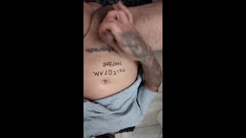 Snapshot of edwinbarrientos0321 chatting on May 2026 03:28:02 PM edwinbarrientos0321 online show from May 2026 03:28:02 PM