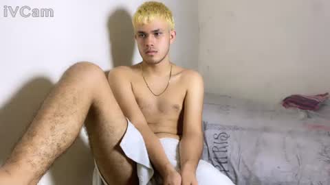 Snapshot of edwinboys chatting on July 2026 05:05:01 PM Edwin online show from July 2026 05:05:01 PM