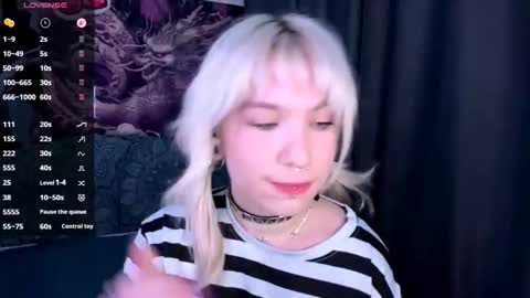 Rachel online show from December 2025 08:04:02 PM