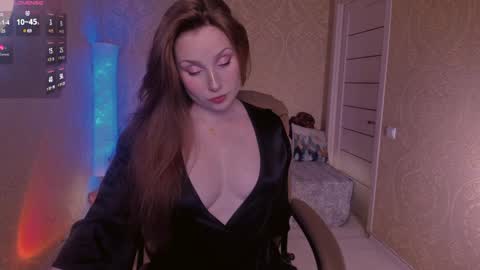 eesmaaarr online show from January 2025 10:56:01 PM