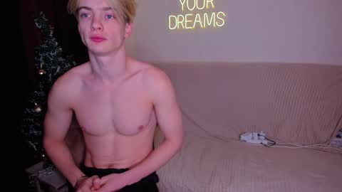 Eve Lovelace online show from January 2025 04:33:01 AM