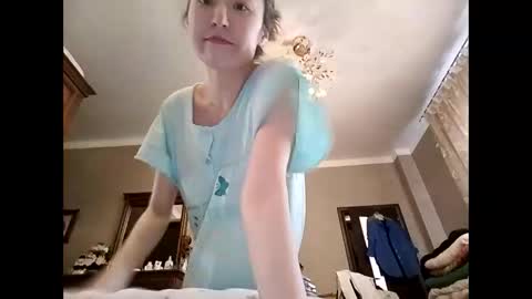 Effy online show from January 2025 11:43:02 AM