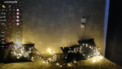 Anna online show from March 2025 11:06:02 AM