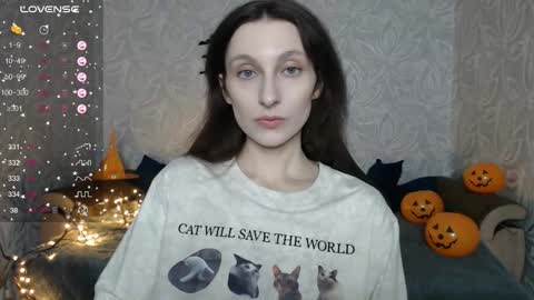 Anna online show from October 2025 07:23:01 AM