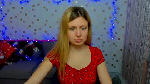 Effy online show from December 2024 01:49:02 PM