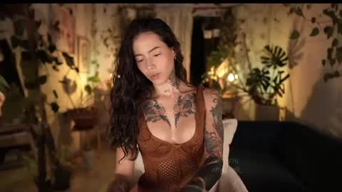 Snapshot of effylowell_ chatting on July 2026 12:13:01 AM Effy online show from July 2026 12:13:01 AM