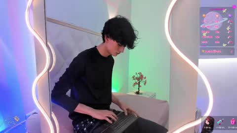 eidan_tay online show from April 2026 07:29:01 PM