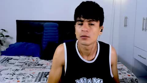 Snapshot of eiden_allenx1 chatting on December 2024 12:11:02 PM eiden_allenx1 online show from December 2024 12:11:02 PM