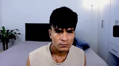 Snapshot of eiden_allenx1 chatting on December 2024 01:52:02 PM eiden_allenx1 online show from December 2024 01:52:02 PM