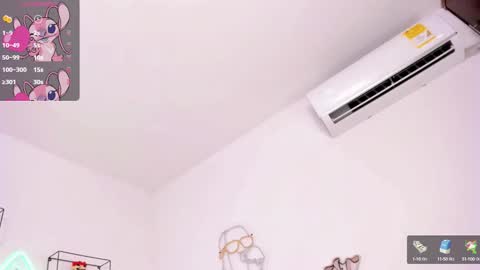 eileenn tanihara online show from October 2025 10:16:02 AM