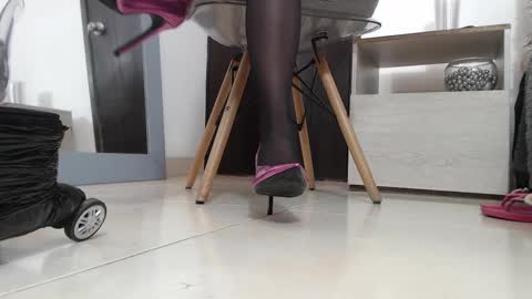 Eileen online show from February 2025 02:50:02 PM