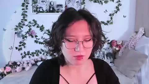 liasama online show from December 2024 02:13:02 AM