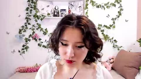 liasama online show from December 2024 12:11:01 PM