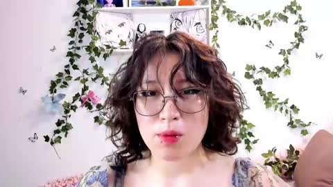 liasama online show from December 2024 12:42:02 AM