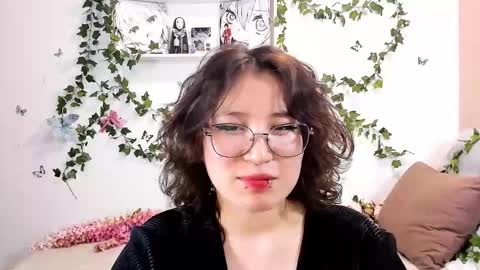 liasama online show from December 2024 10:28:02 AM